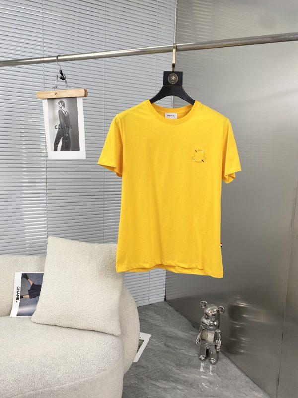 Moncler Mengkou 2023 spring and summer new men's casual round neck short-sleeved T-shirt series