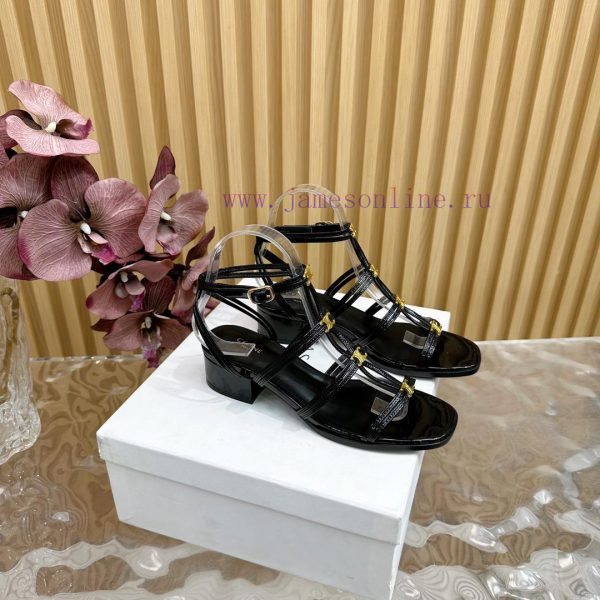 λευκα μποτακια γυναικεια bershka | Roman Sandals New Collection -2024 Spring/Summer Collection ◼️CELINE ◼️ Celine's new spring wrf9p7za | τσαντες αρμανι απομιμηση