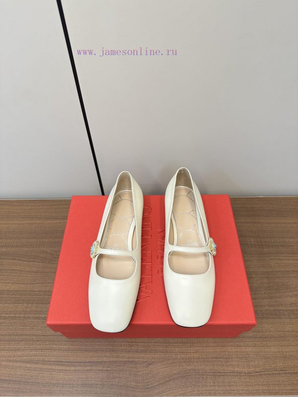 πεδιλα garvalin skroutz | Valentino VT25ss Malizhen Low Heel Fashion Single ShoeUnparalleled quality and workmanship, d3i73bew | yves saint laurent perfume 2026