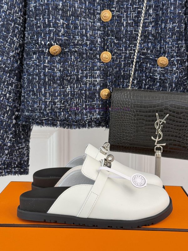 σαγιοναρα με τακουνακι | Male size 10Hermer/Hermes Classic Kelly Buckle Bocken SlippersA must-have for autumn and win8qwy4xcm | dior cool down