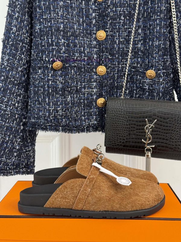 bat μποτες | Male size 10Hermer/Hermes Classic Kelly Buckle Bocken SlippersA must-have for autumn and win6jezcrxt | miss dior history